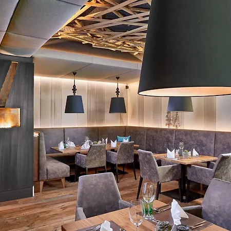 Almhof Family Und Wellness Hotel 4*