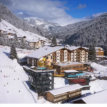 Almhof Family Und Wellness Hotel 4*