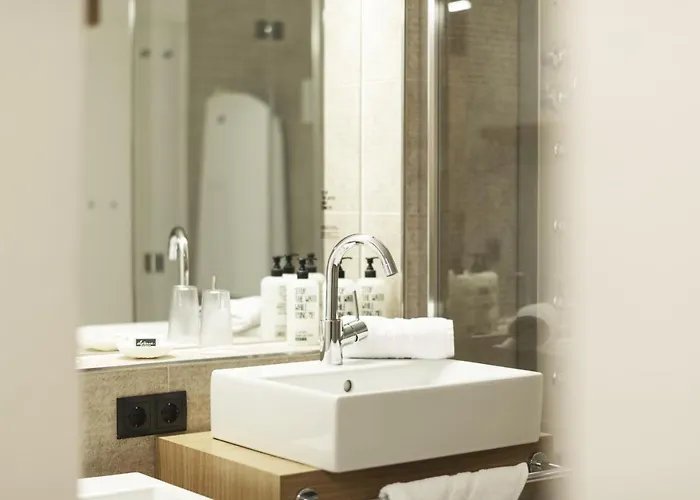 Hotel Almhof Family Und Wellness 4*