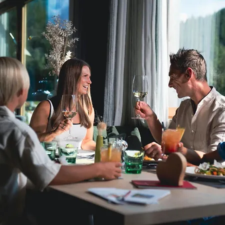 Hotell Almhof Family Und Wellness