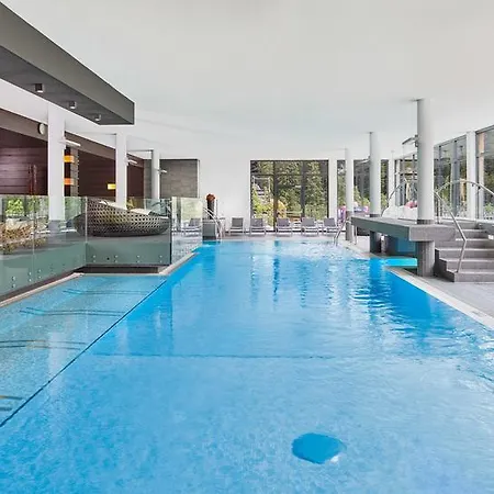 Almhof Family Und Wellness Hotell 4*