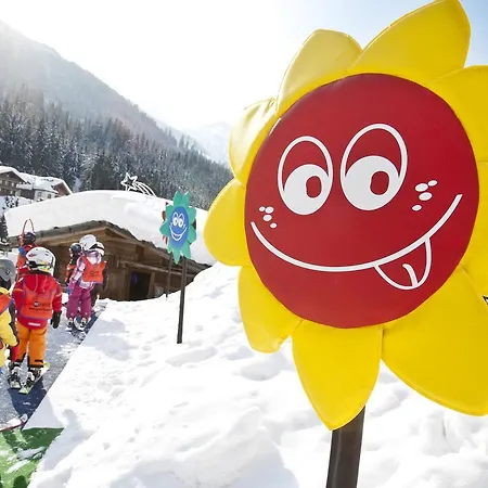 Almhof Family Und Wellness جيرلوس