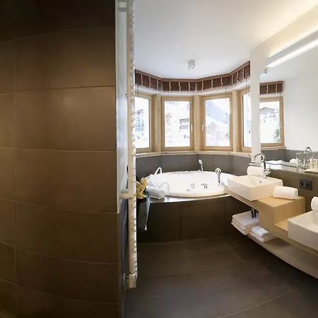 Almhof Family Und Wellness Hotell