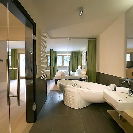 Almhof Family Und Wellness 4*