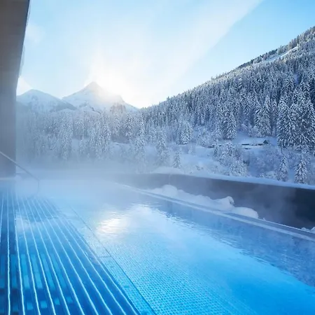 Hotell Almhof Family Und Wellness